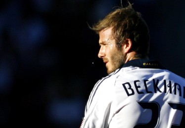 江苏体彩网官网-UFC格斗之夜，莫雷诺对阵埃尔切格赛前称重，蝇量级巅峰对决一触即发