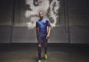 江苏体彩网官网：德约科维奇直落三盘轻取范德尚舒普 斩获大满贯生涯第400胜创历史